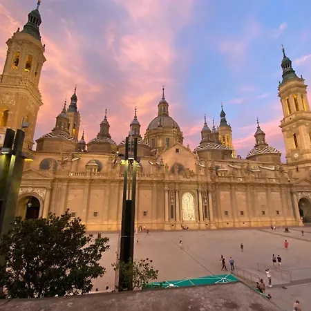 Vtz El Balcon A La Basilica V - Vistas Inmejorables A La Basilica Del Pilar! 萨拉戈萨